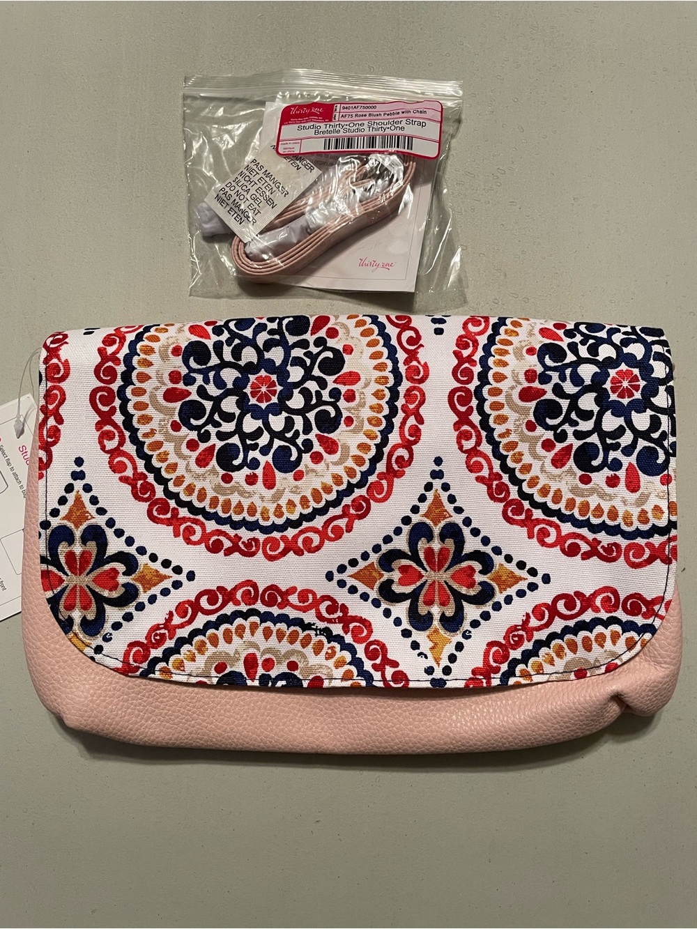Thirty-One Studio interchangeable purse featuring the Sunset Medallion NWT